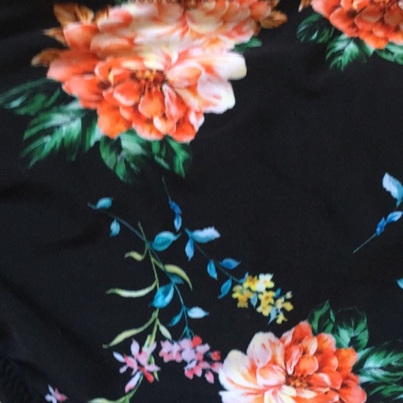 Cupshe Floral Bikini Bottoms 🌸 BOTTOMS ONLY🌸 - Picture 3 of 4